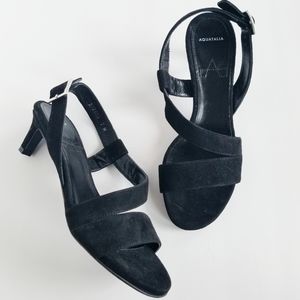 Aquatalia Elegant Black Suede Sandals